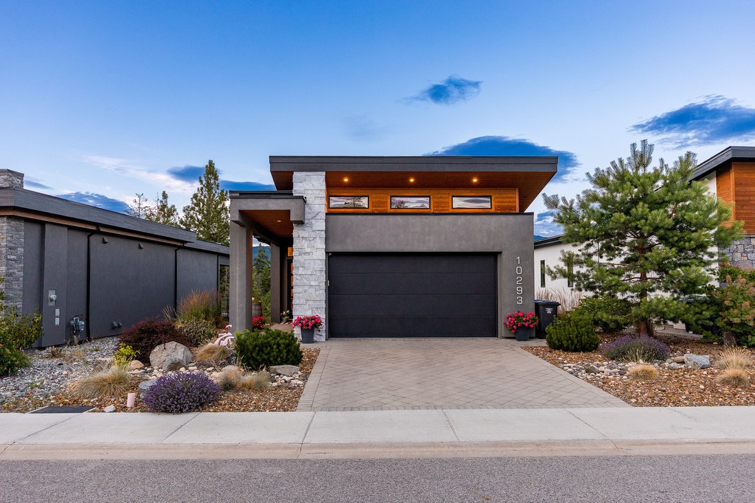 House in Lake Country, British Columbia, Canada 1 - 18438697