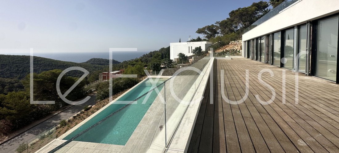 Villa in Roca Llisa, Santa Eularia des Riu, Balearic Islands 2 - 14909361