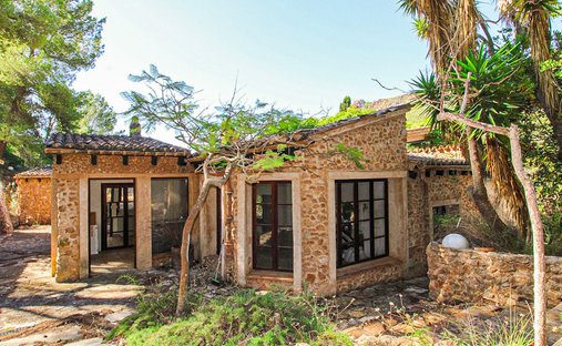 Finca in Andratx, Balearic Islands, Spain 1
