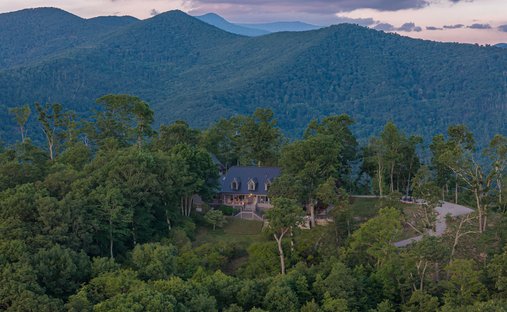 House in Asheville, North Carolina, United States 1