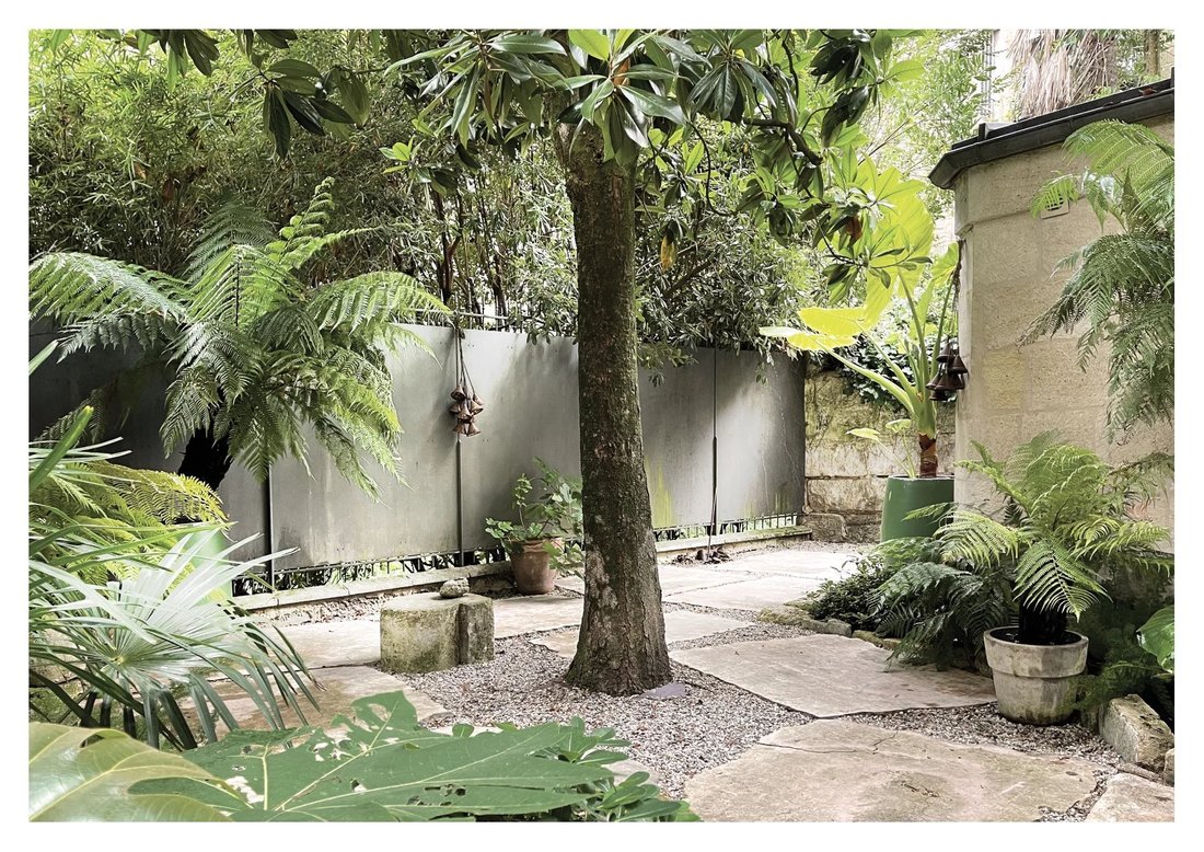 Apartment in Hôtel de Ville-Quinconce-Saint Seurin-Fondaudège, Bordeaux, France 2 - 18435965