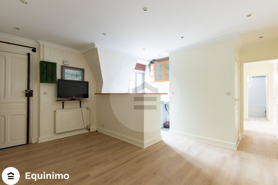 Apartment in La Plaine des Sablons, Neuilly-sur-Seine, France 1 - 18437104