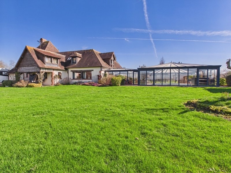 House in Notre-Dame-d'Estrees, Notre-Dame-d'Estrees-Corbon, France 1 - 18437553