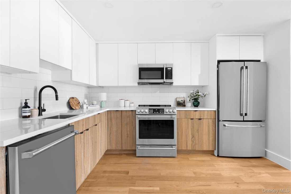 House in New York, New York, United States 2 - 18441528