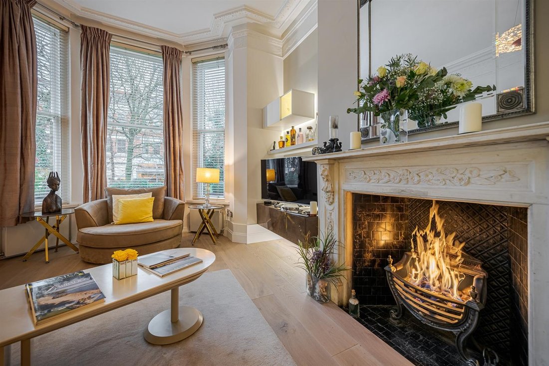 Apartment in Belsize Park, Camden, England 4 - 18436365