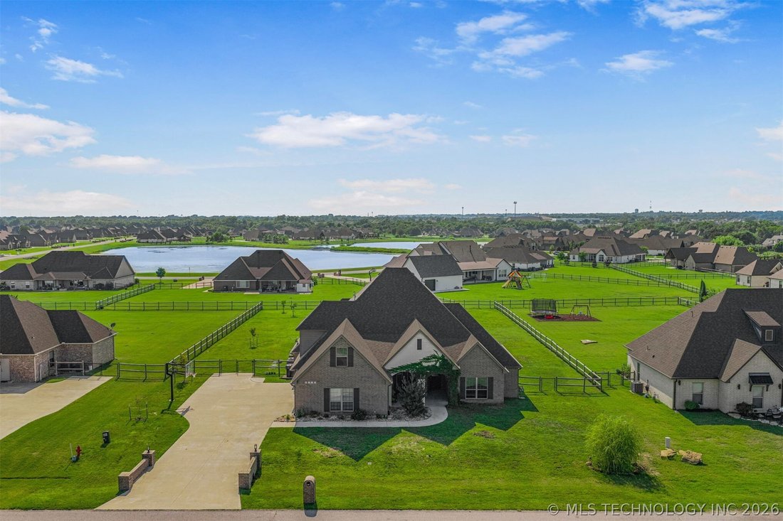 House in Owasso, Oklahoma, United States 2 - 18436436