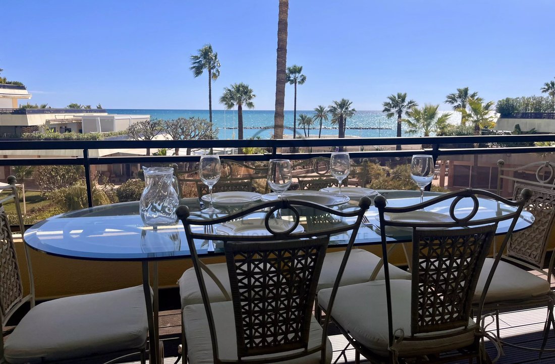 Apartment in Saint-Laurent-du-Var, Provence-Alpes-Côte d'Azur, France 2 - 17503122