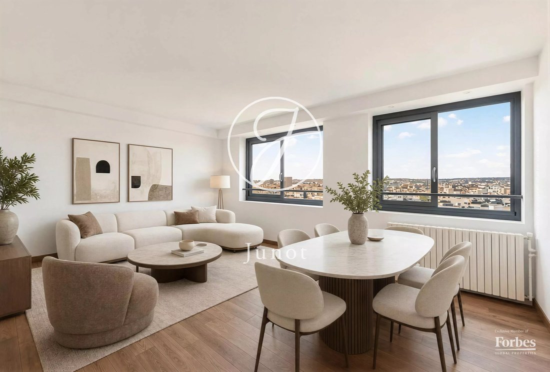 Apartment in Muette Sud, Paris 16e Arrondissement, Paris 2 - 18438173