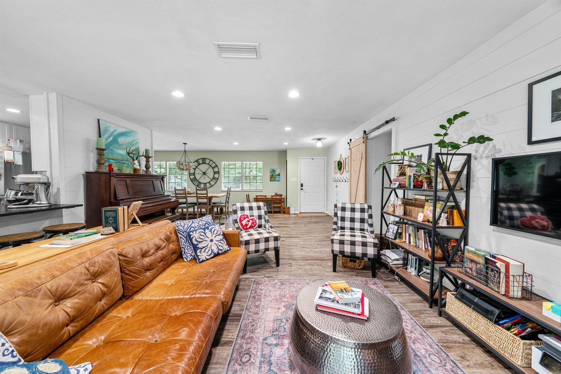 House in Tallahassee, Florida, United States 5 - 18438840