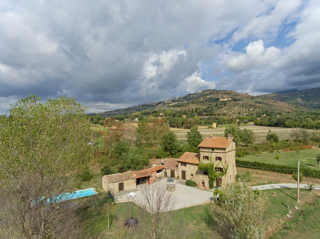 Country House in Center, Cortona, Tuscany 2 - 18439089