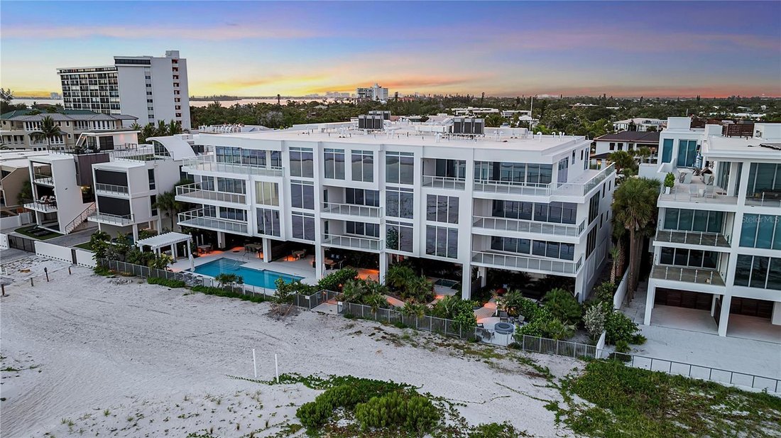 Condo in Siesta Key, Florida, United States 1 - 18439531