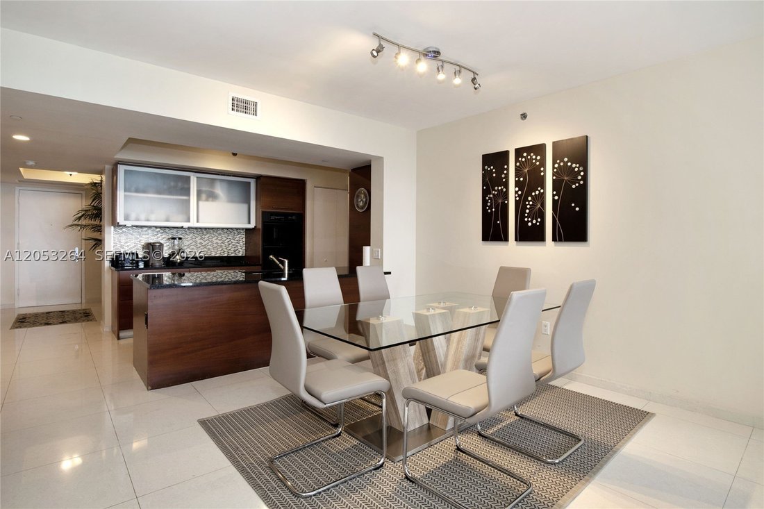 House in Hallandale Beach, Florida, United States 4 - 18441542