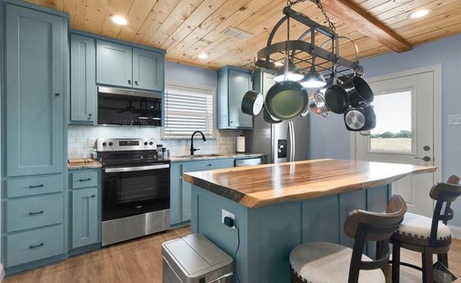 House in Savoy, Texas, United States 1