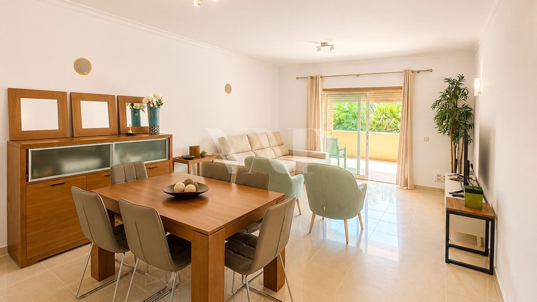 Villa in Vilamoura, Quarteira, Algarve 2 - 18438002
