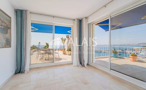 Apartment in Le Port, Nice, France 1