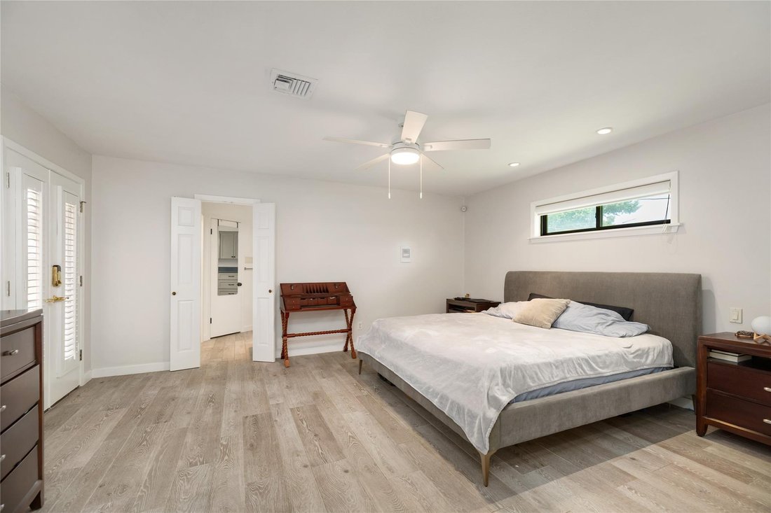 House in Houston, Texas, United States 5 - 18437420