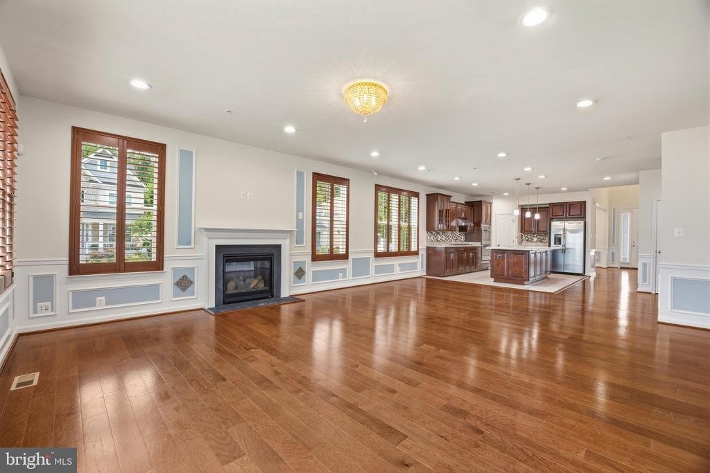 House in Pasadena, Maryland, United States 1 - 18440350
