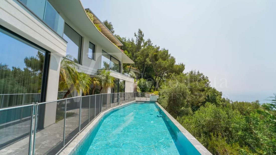 Villa in Village-Cros de Caste-Coupiere-Mont Gros, Roquebrune-Cap-Martin, France 1 - 18436006