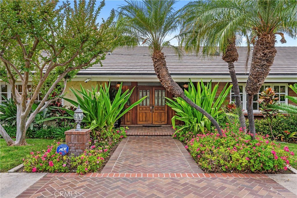House in Orange, California, United States 3 - 15066553