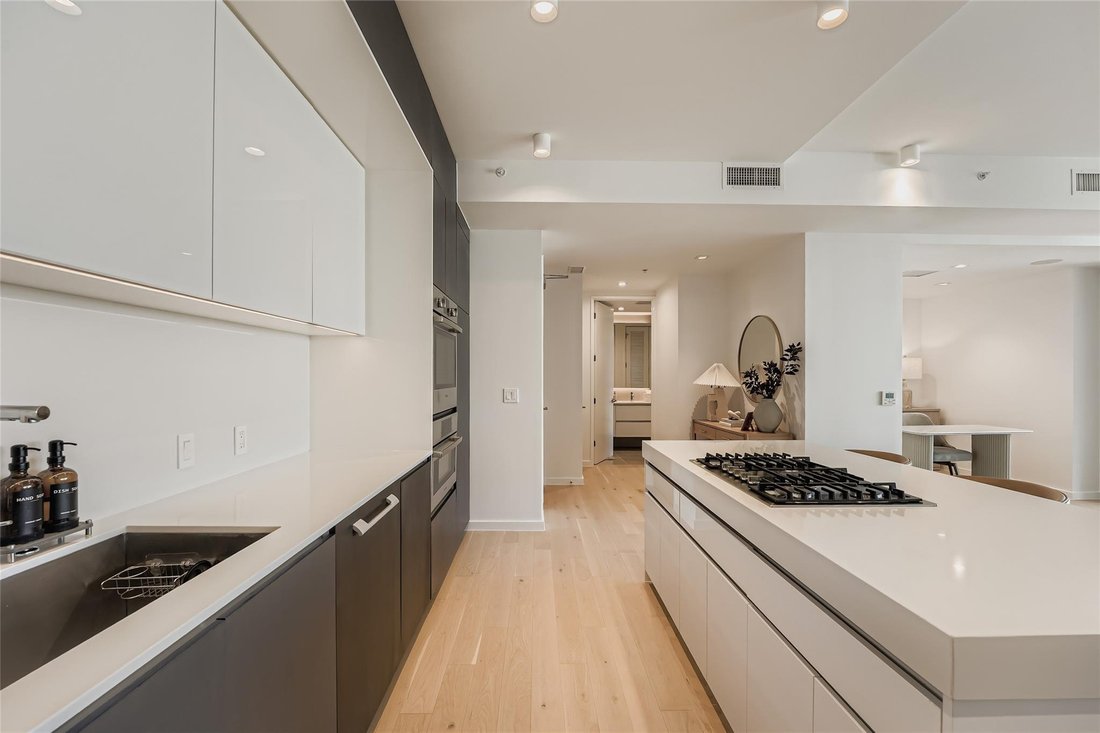 Condo in Austin, Texas, United States 5 - 18443109