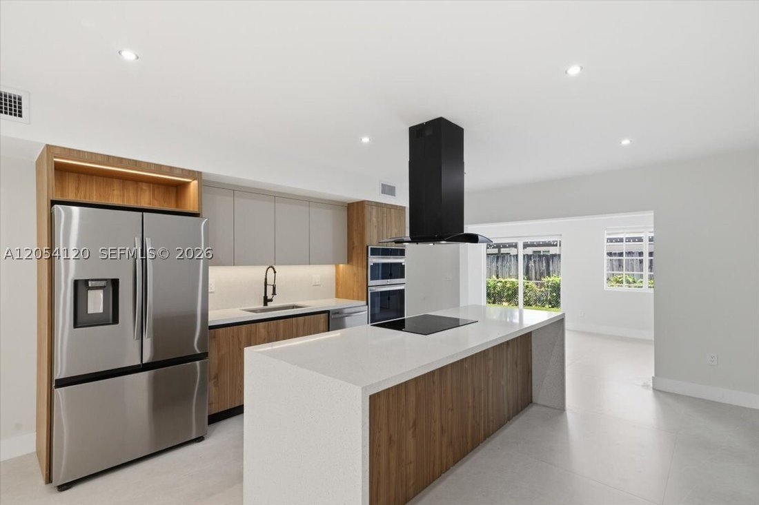 House in Miami, Florida, United States 1 - 18436496