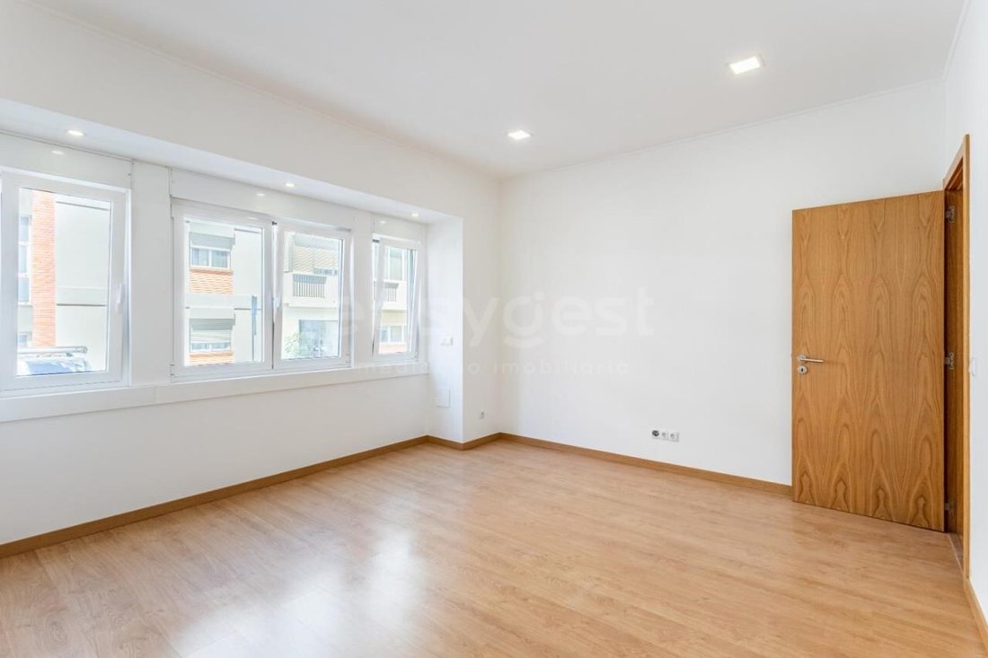 Apartment in Arroios, Lisbon, Portugal 3 - 18441122
