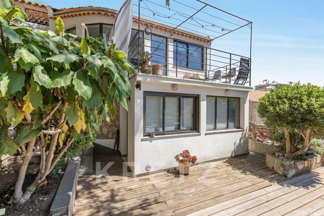 House in Cannes, Provence-Alpes-Côte d'Azur, France 3 - 18346553