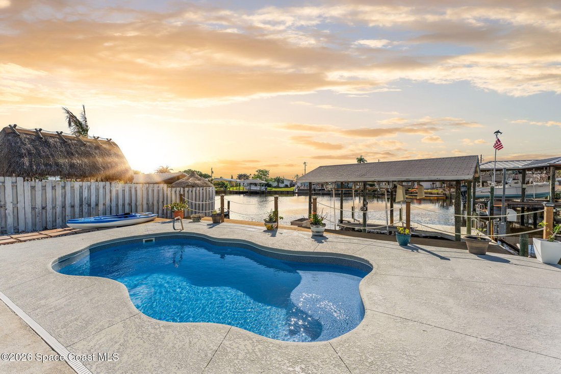 House in Merritt Island, Florida, United States 1 - 18439369