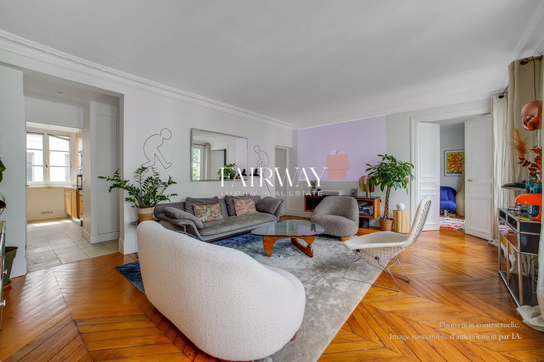 Apartment in Parc Monceau, Paris 8e Arrondissement, Paris 4 - 17976327