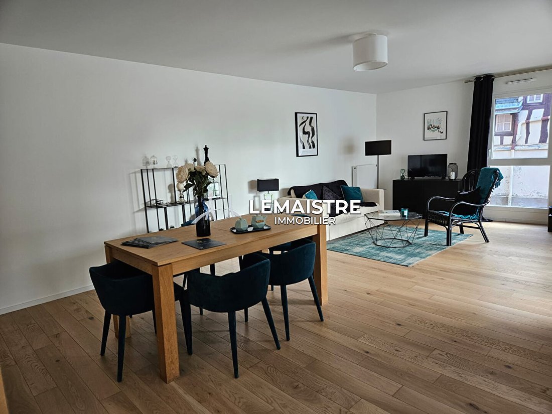 Apartment in Vieux Marché-Cathédrale, Rouen, France 1 - 18442947