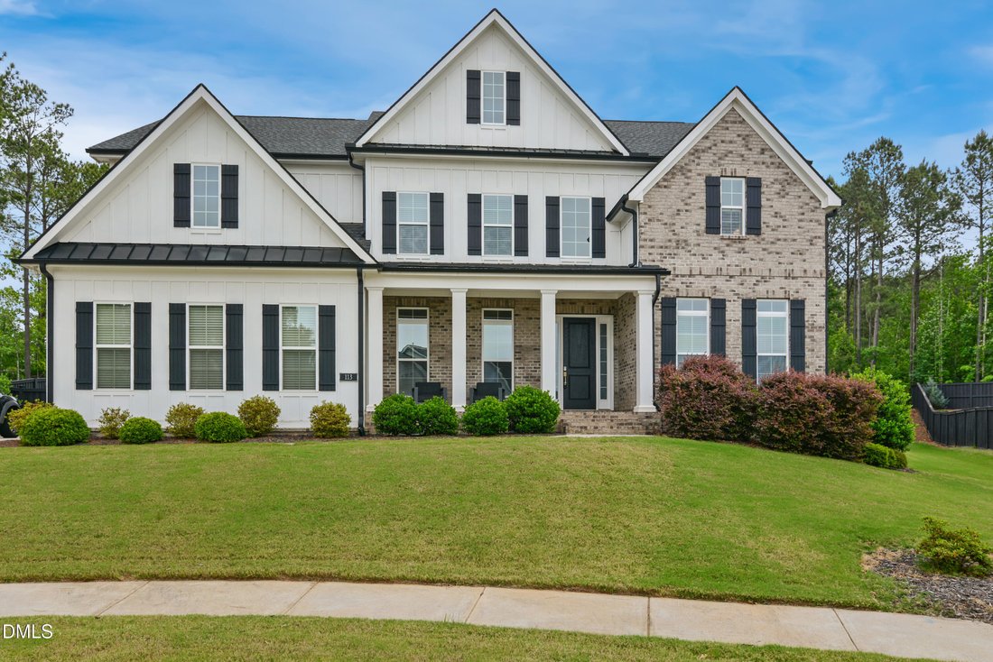 House in Holly Springs, North Carolina, United States 2 - 17841510