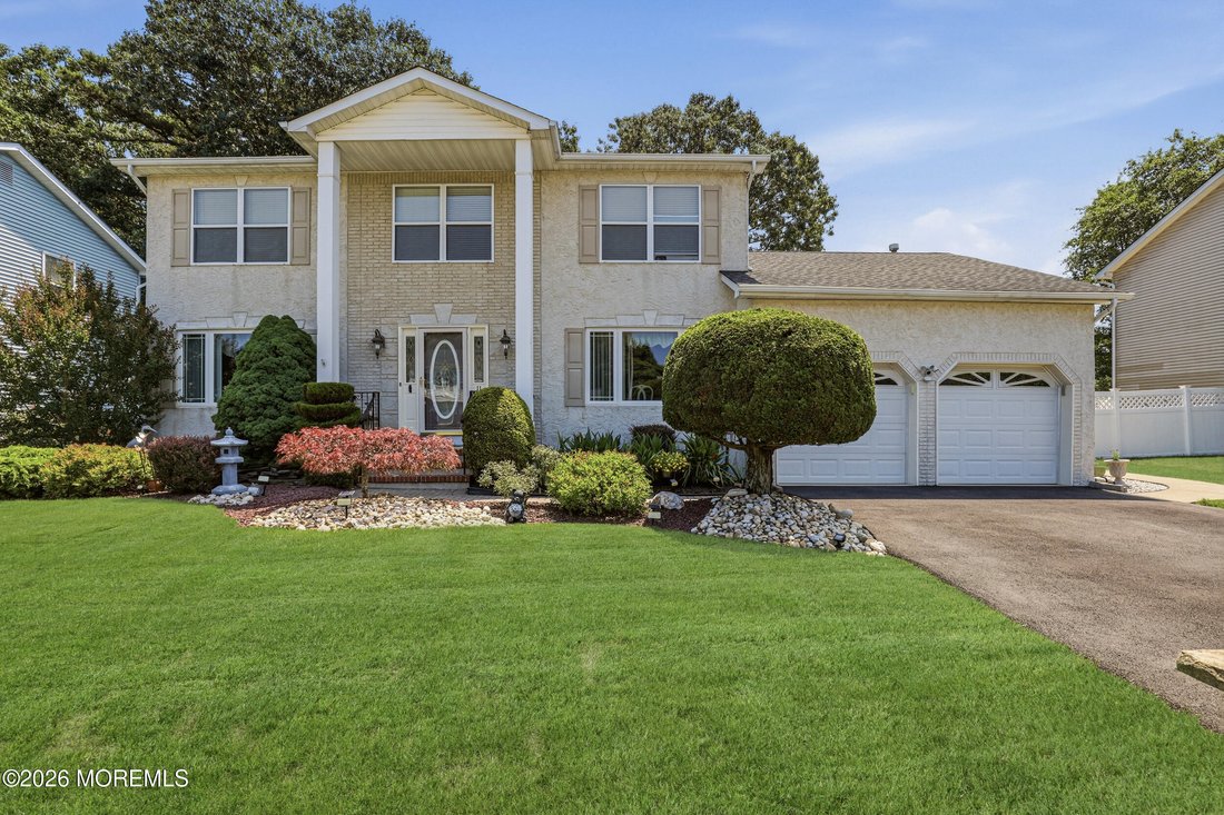 House in Howell Township, New Jersey, United States 2 - 18436485