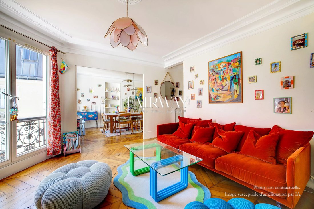 Apartment in Porte Saint Denis-Paradis, Paris 10e Arrondissement, Paris 4 - 18405152