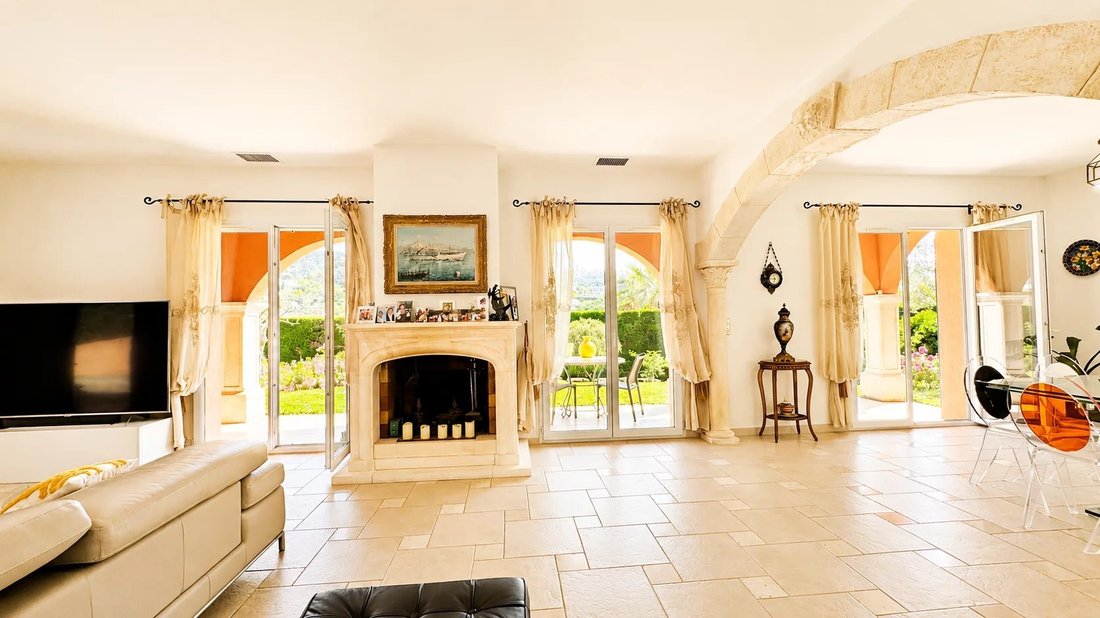Villa en Quartiers Est les Salettes-Les Campons, La Colle-sur-Loup, Francia 3 - 18437238