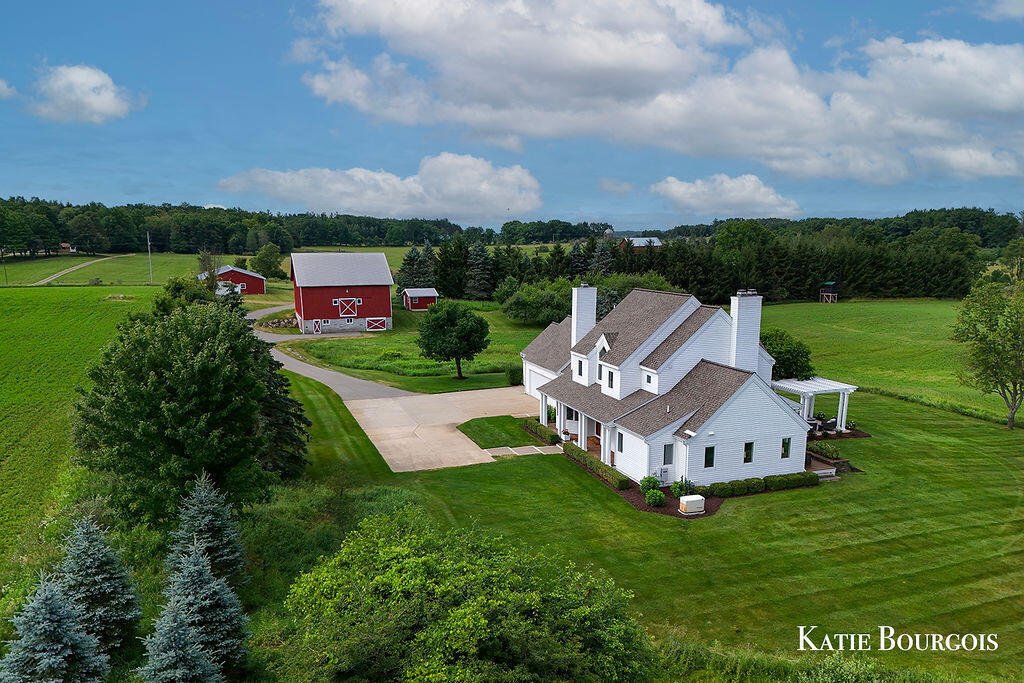 House in Big Rapids, Michigan, United States 1 - 18436700