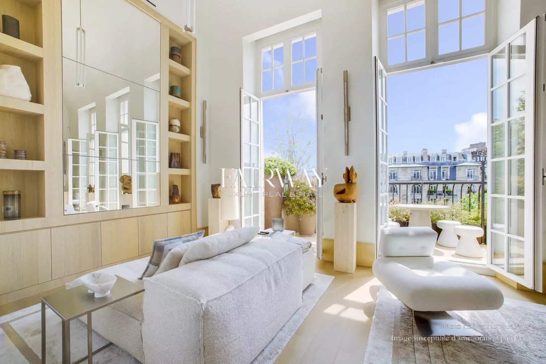 Apartment in Europe, Paris 8e Arrondissement, Paris 2 - 17837333