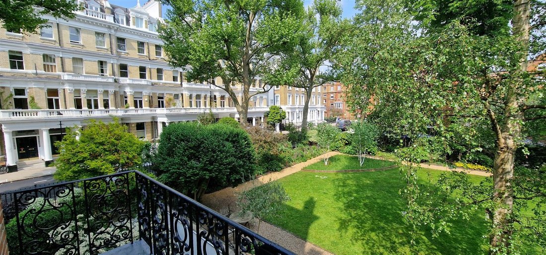 Apartment in Earls Court, Kensington And Chelsea, England 5 - 18436309