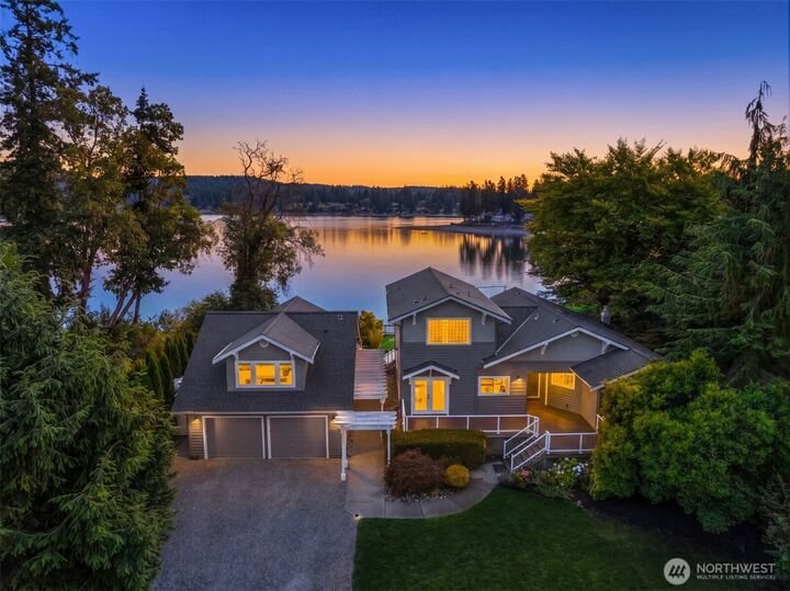 House in Poulsbo, Washington, United States 1 - 18441894