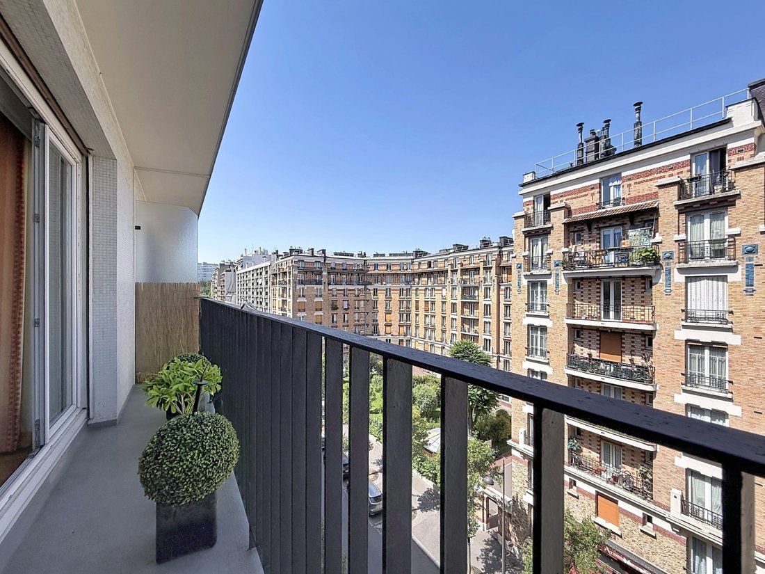 Apartment in Violet Commerce, Paris 15e Arrondissement, Paris 1 - 18441693