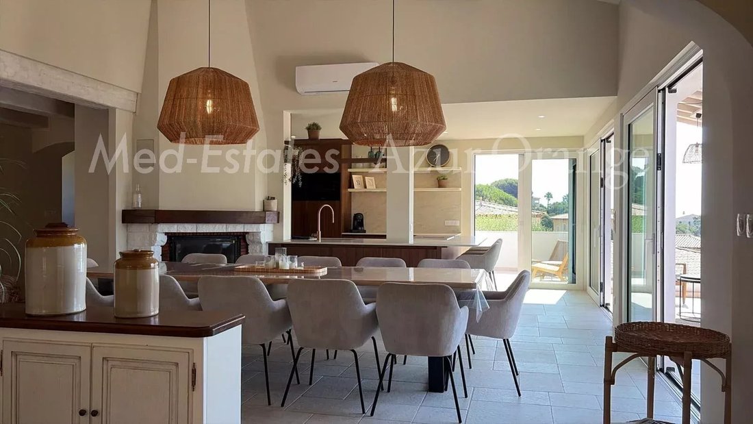 Villa in Nartelle-Noyer-Bellevue-bd des Sardinaux, Sainte-Maxime, France 4 - 18093401