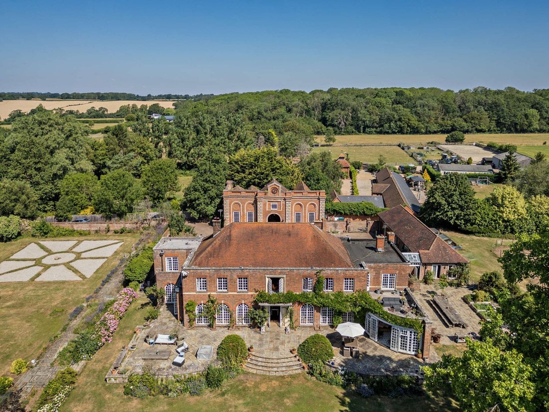 House in Cottered, England 2 - 18436958