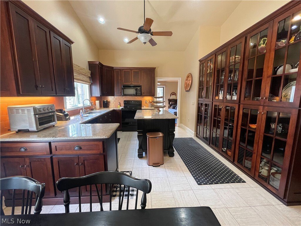 Condo in Canfield, Ohio, United States 3 - 18439820