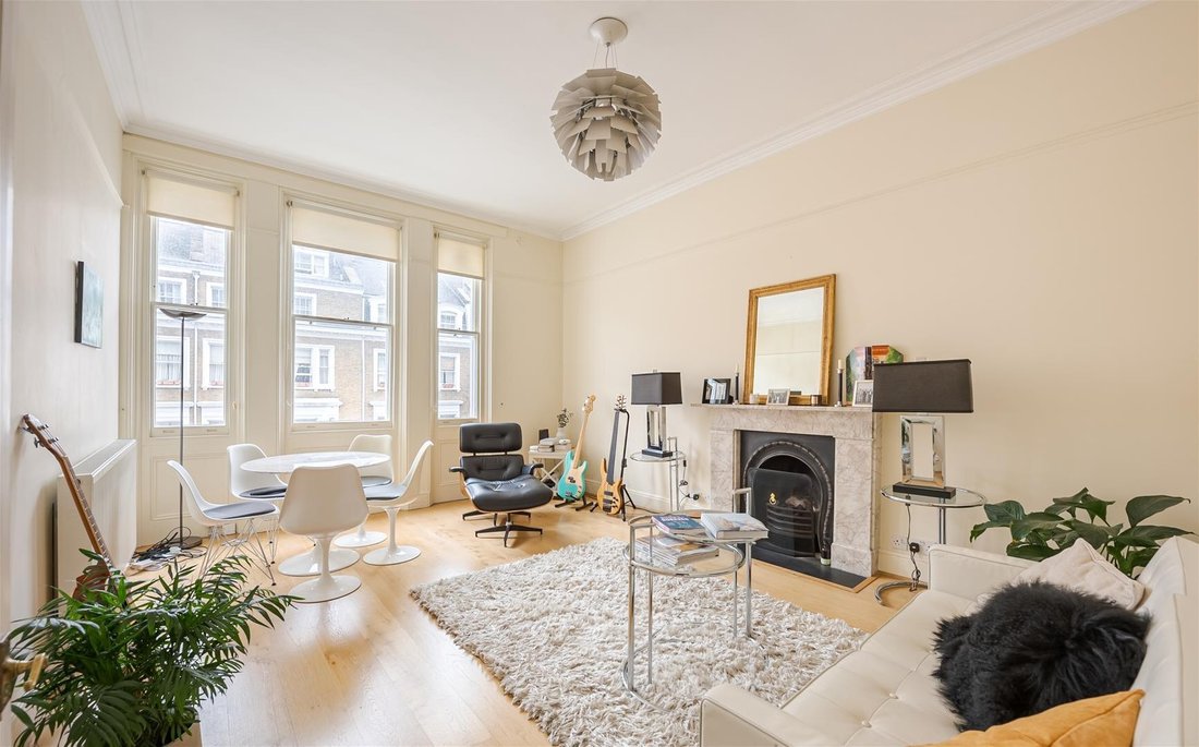Apartment in Earls Court, Kensington And Chelsea, England 3 - 18436235
