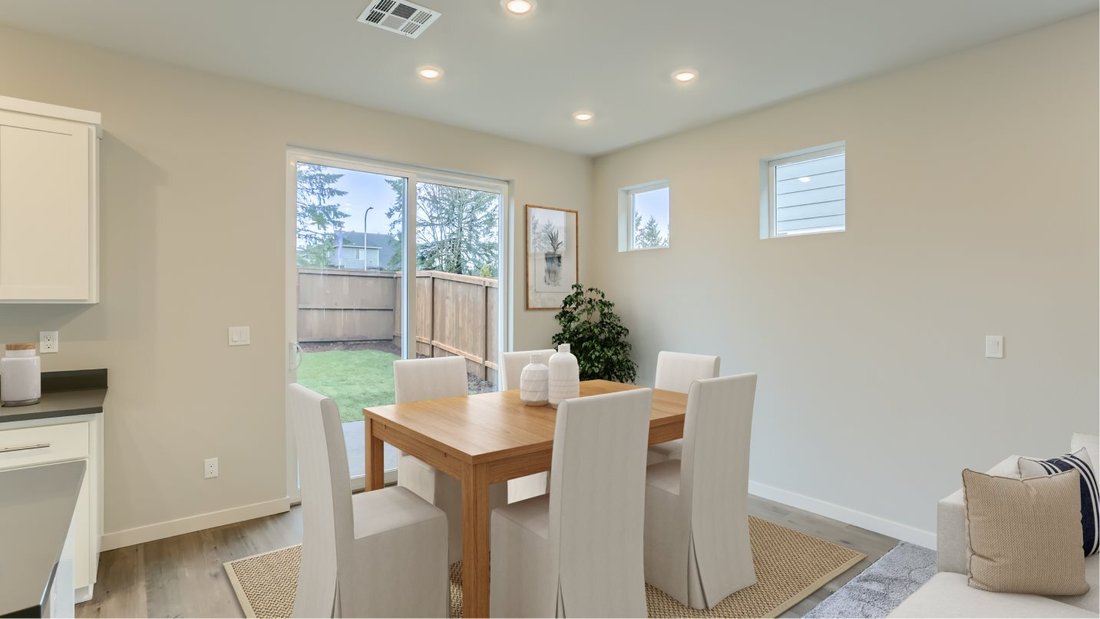 House in Tualatin, Oregon, United States 3 - 18438447