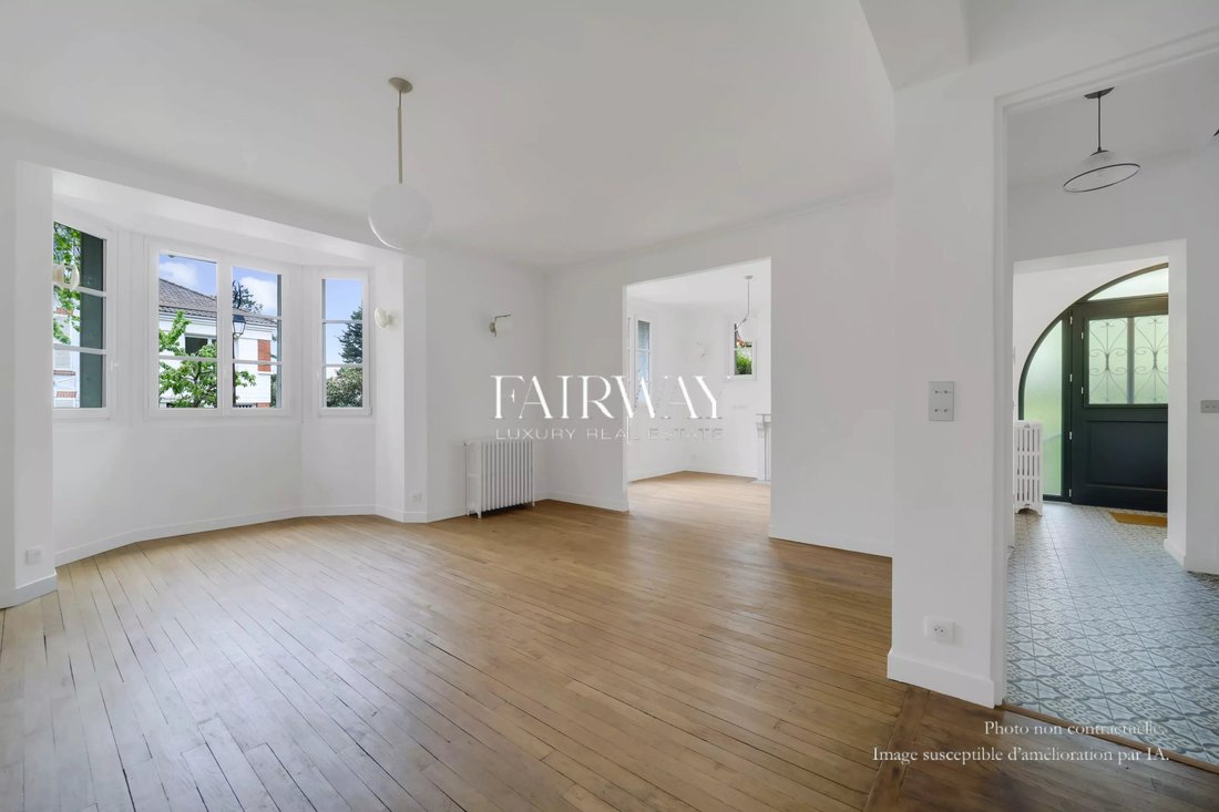 House in Saint-Cloud, Ile-de-France, France 4 - 17720871