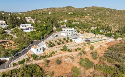 Villa in Santa Barbara de Nexe, Algarve, Portugal 1