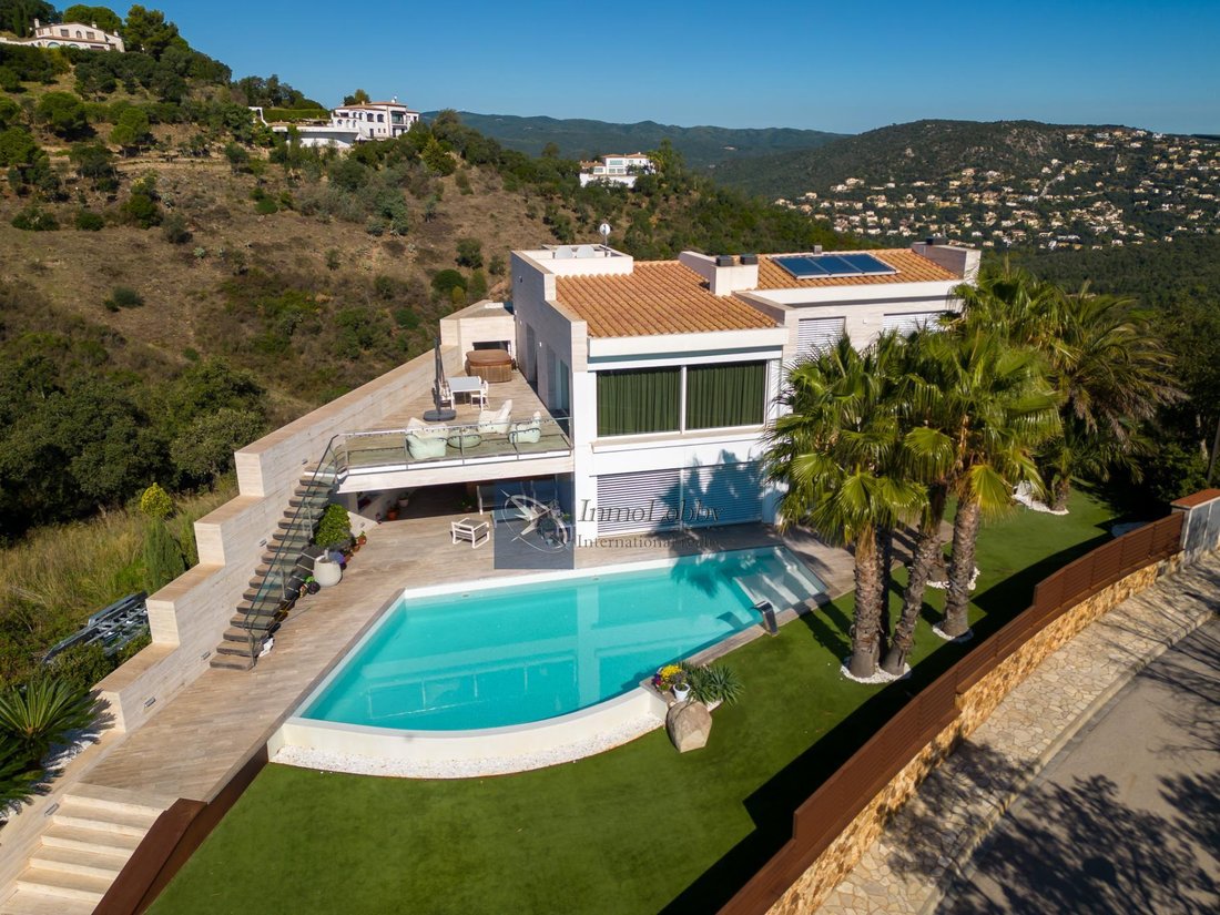 Villa in Platja d'Aro, Catalonia, Spain 2 - 18439195