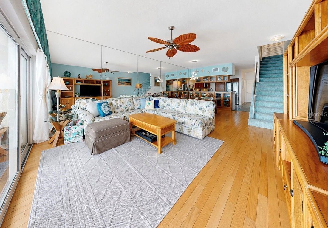 Townhouse in St. Pete Beach, Florida, United States 4 - 18439439