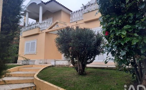 Townhouse in Cascais e Estoril, Lisbon, Portugal 1