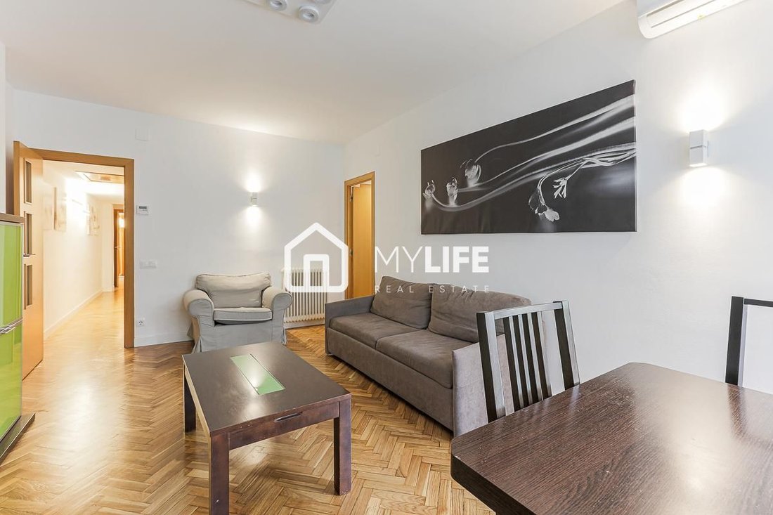 Apartment in Eixample, Barcelona, Spain 3 - 16479046